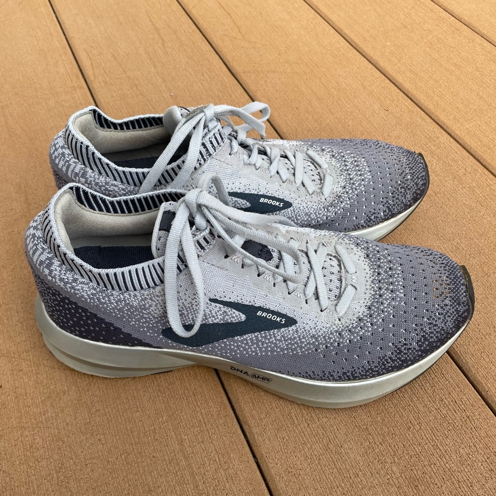 Women’s Brooks Levitate - size 7.5 running shoes